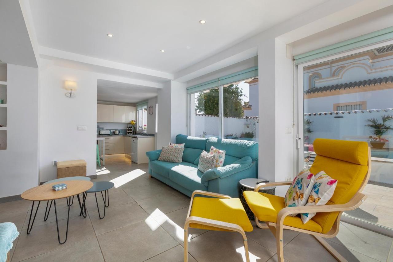 Spanish Style, Elegant 3 Bedroom - 5 Minutes From The Beach! Vakantiehuis Marbella